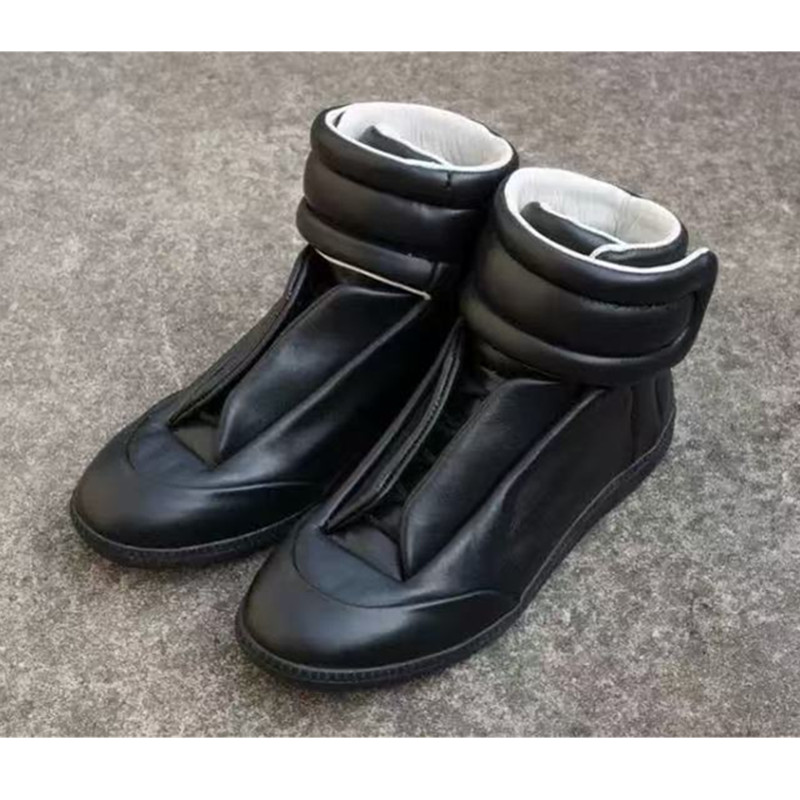 Женские футуристические слипон – обзор и цена Leather Sneaker Care Kit